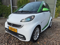 Smart Fortwo coupé - 1.0 Base AIRCO | NAVI | XENON