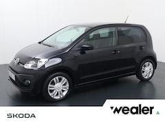 Volkswagen Up! - 1.0 BMT high up | 60 PK | Cruise control | Voorstoelen verwarmd | Climate control |