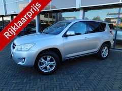 Toyota RAV4 - 2.0 VVTi Dynamic 2WD