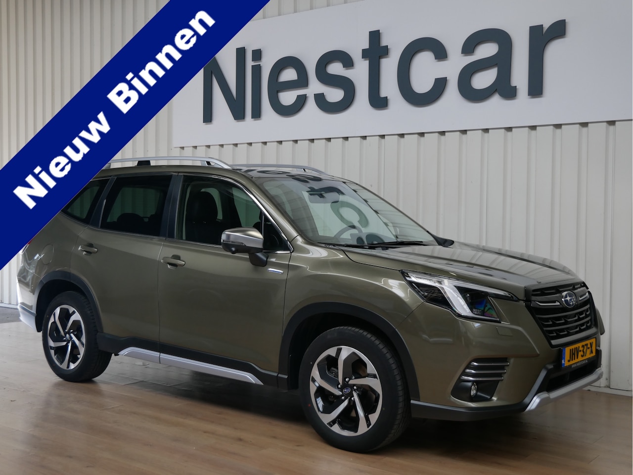 Subaru Forester - 2.0i e-BOXER Premium 2.0i e-BOXER Premium - AutoWereld.nl