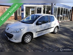 Peugeot 206 - 1.1 Accent