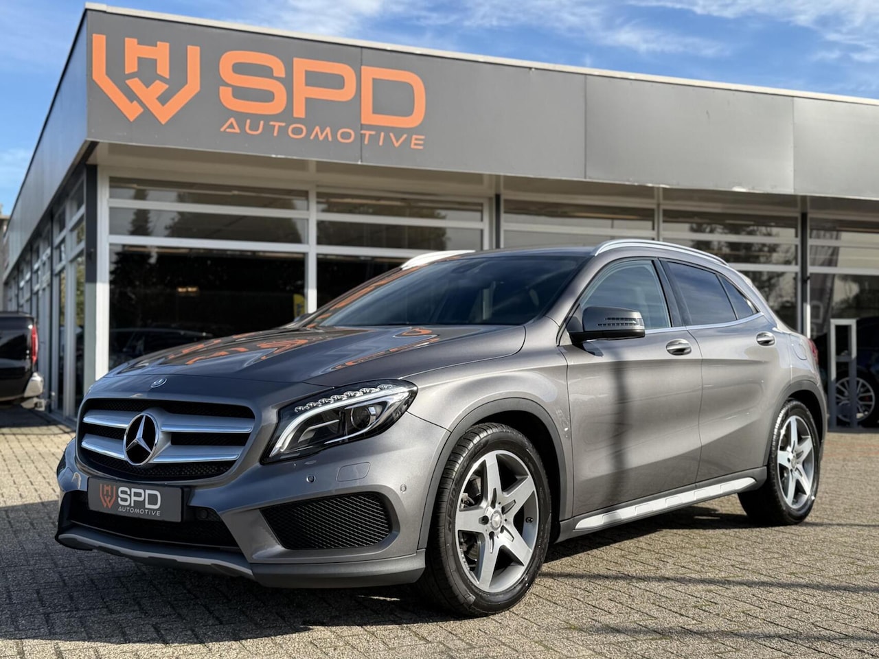 Mercedes-Benz GLA-Klasse - 200 Edition 1|Bi Xenon|160PK|Trek|112DKM - AutoWereld.nl