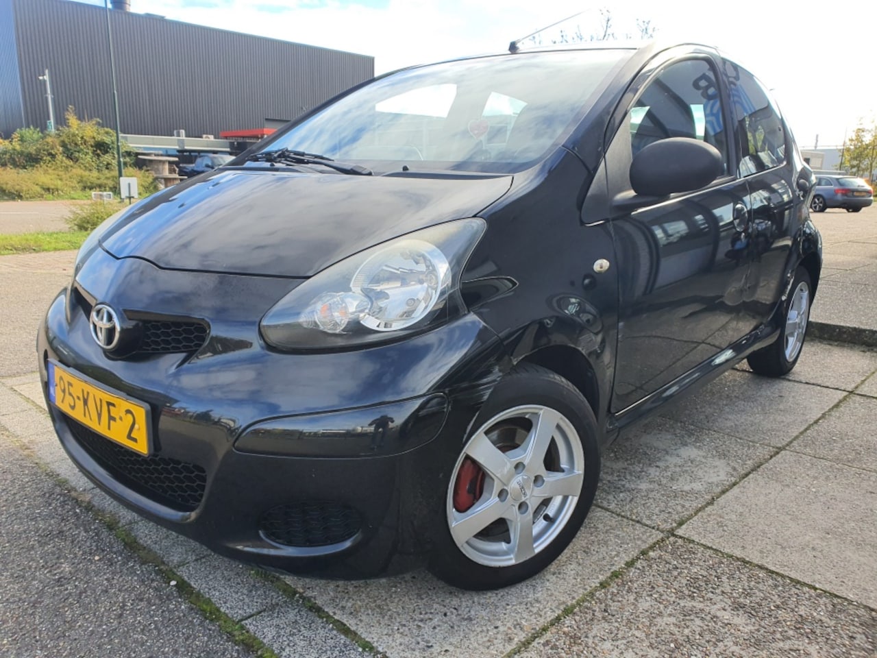 Toyota Aygo - 1.0-12V Access 5-DRS|AIRCO|APK|NAP|2010 - AutoWereld.nl