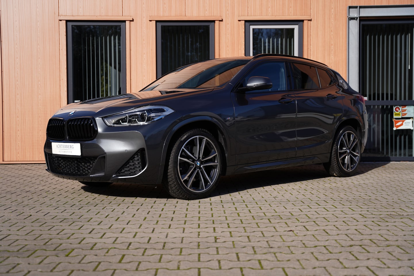 BMW X2 - sDrive 20i | M-Sport | Trekhaak | Head-Up - AutoWereld.nl