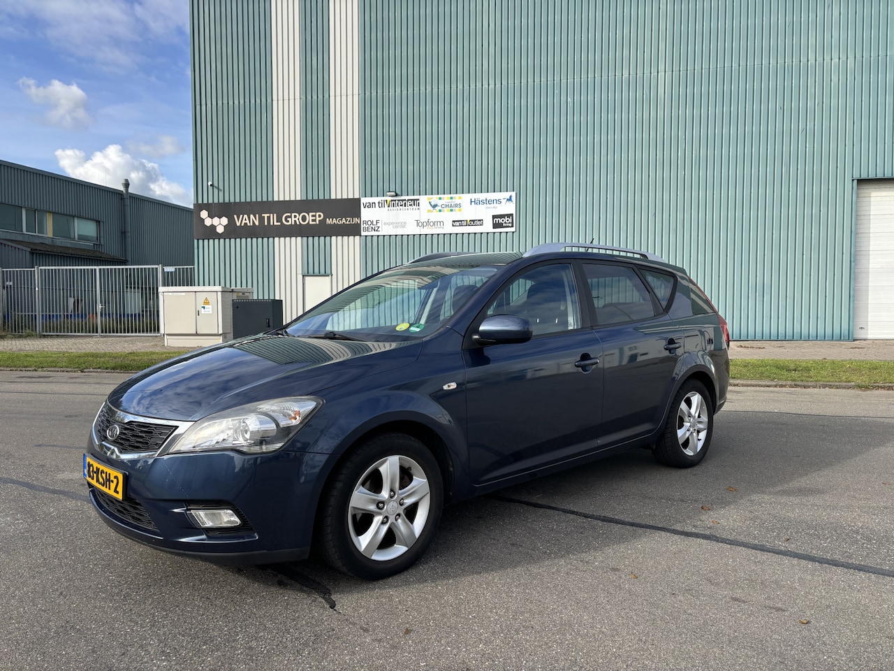 Kia Cee'd - 1.4i CVVT X-ecutive 90 PK. - AutoWereld.nl