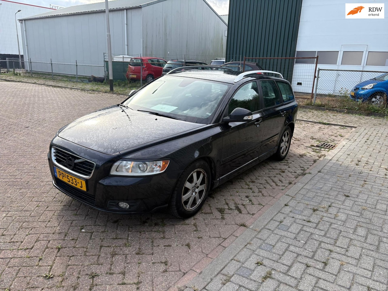 Volvo V50 - 1.6 D2 S/S R-Design Pro Edition Cruise Navi Airco Leder Bekleding Pdc Mist Lampen Voor - AutoWereld.nl