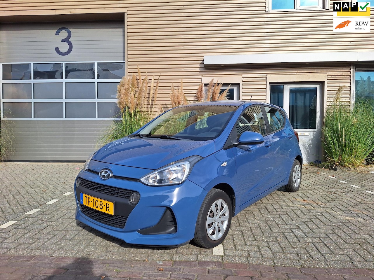 Hyundai i10 - |1.0i Comfort | Navigatiesysteem | Airco | Leuke kilometerstand | 1e eigenaar | - AutoWereld.nl