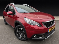 Peugeot 2008 - 1.2 PureTech Allure // 29.000km //
