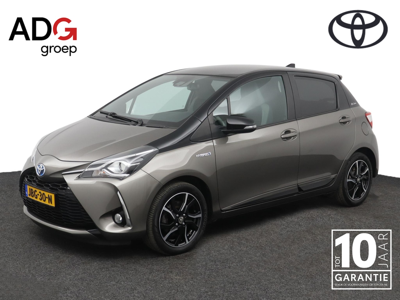 Toyota Yaris - 1.5 Hybrid Premium | Bi-Tone | Climate control | Cruise control | Keyless | - AutoWereld.nl
