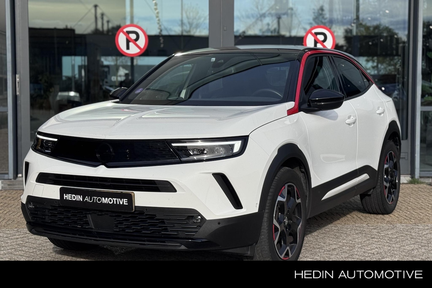 Opel Mokka - 1.2 Turbo GS Line Airco | Adaptieve Cruisecontrol | 18" Lm velgen | Navigatie en Carplay | - AutoWereld.nl