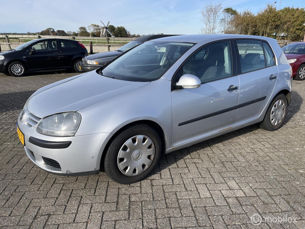 Volkswagen Golf - 1.4 Trendline rijd goed "ZO MEE" - AutoWereld.nl