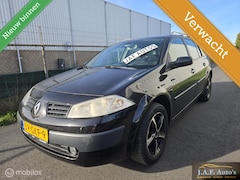 Renault Mégane Grand Tour - 1.6-16V Business Line