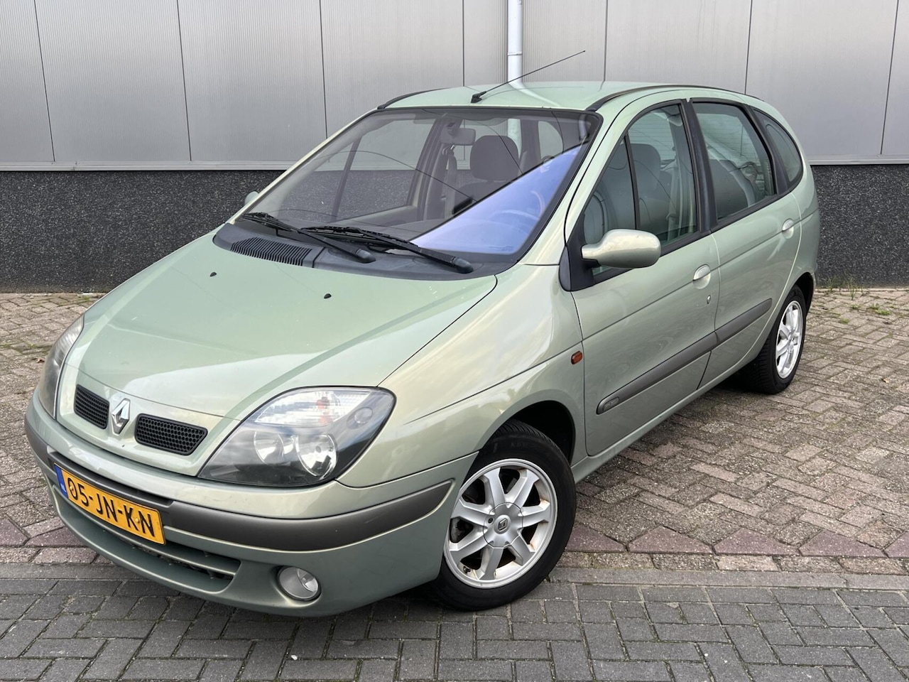 Renault Scénic - 1.6-16V Authentique Inruilkoopje! Airco NAP - AutoWereld.nl