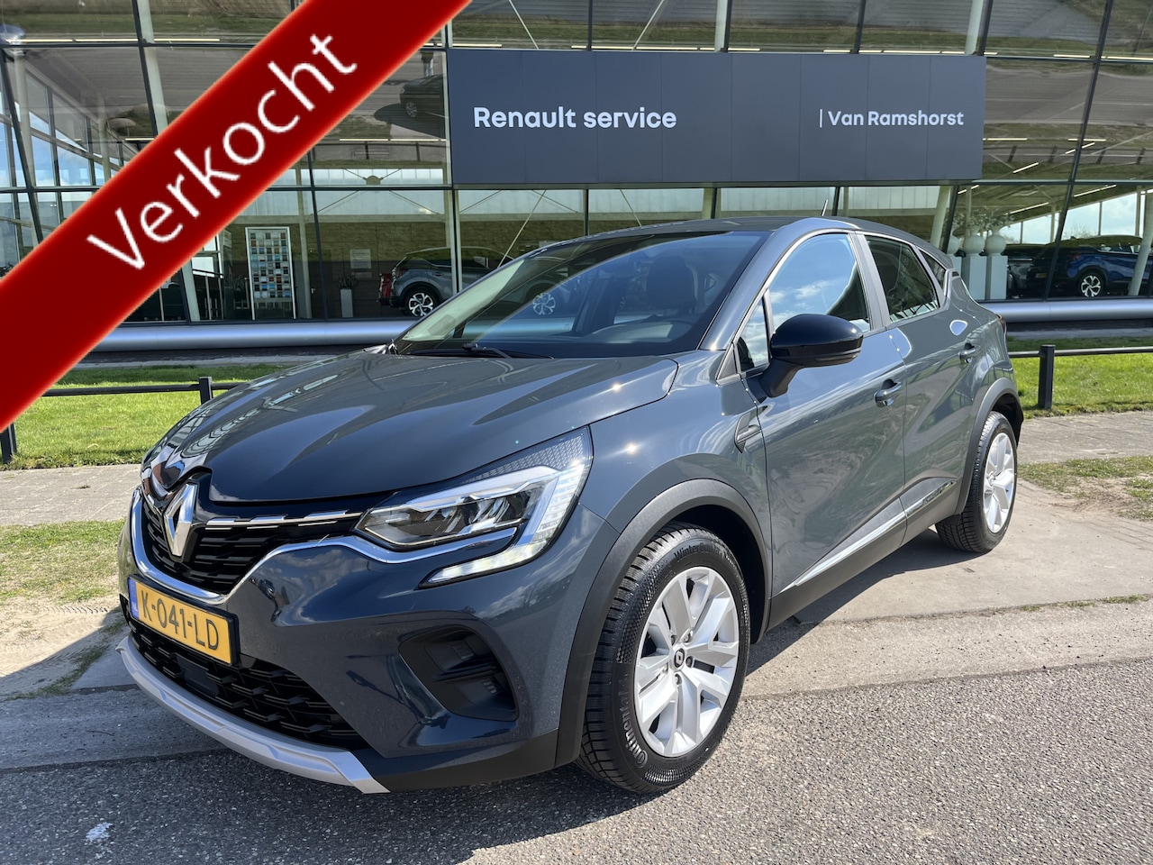 Renault Captur - 1.0 TCe 90 Zen / Dealer onderhouden / Trekhaak / Cruise / Airco / Applecarplay - Androidau - AutoWereld.nl