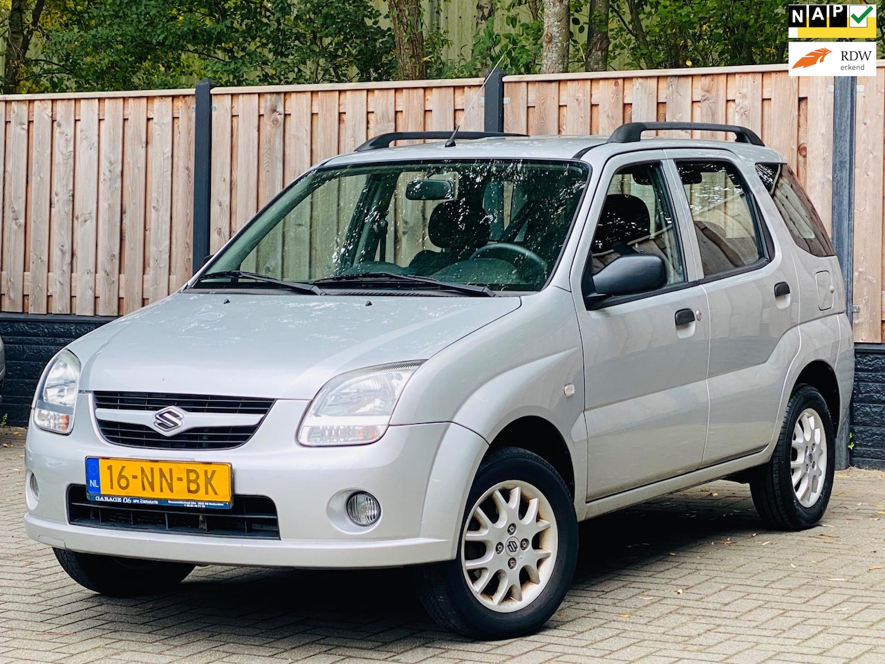 Suzuki Ignis - 1.3-16V GLS NL AUTO I CRUISE I AIRCO I AFSTANDSBEDIENING I APK I LMV I - AutoWereld.nl