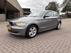 BMW 1-serie - 116i Business Line [ Slechts 28559 km-1e eig, dealer oh ]