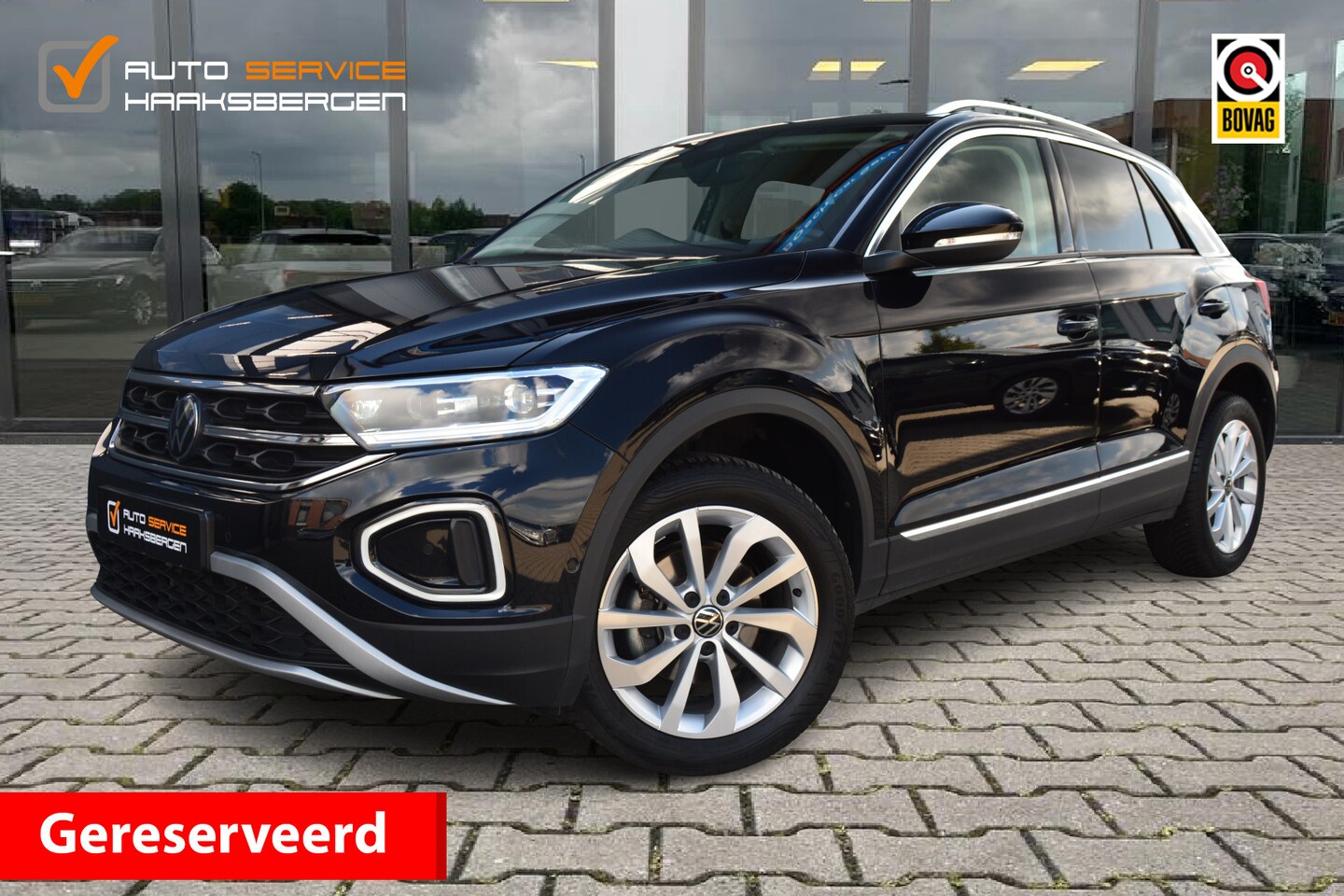 Volkswagen T-Roc - 1.5 TSI Style | ACC | Trekhaak | Virtual Cockpit | Fabrieksgarantie | - AutoWereld.nl