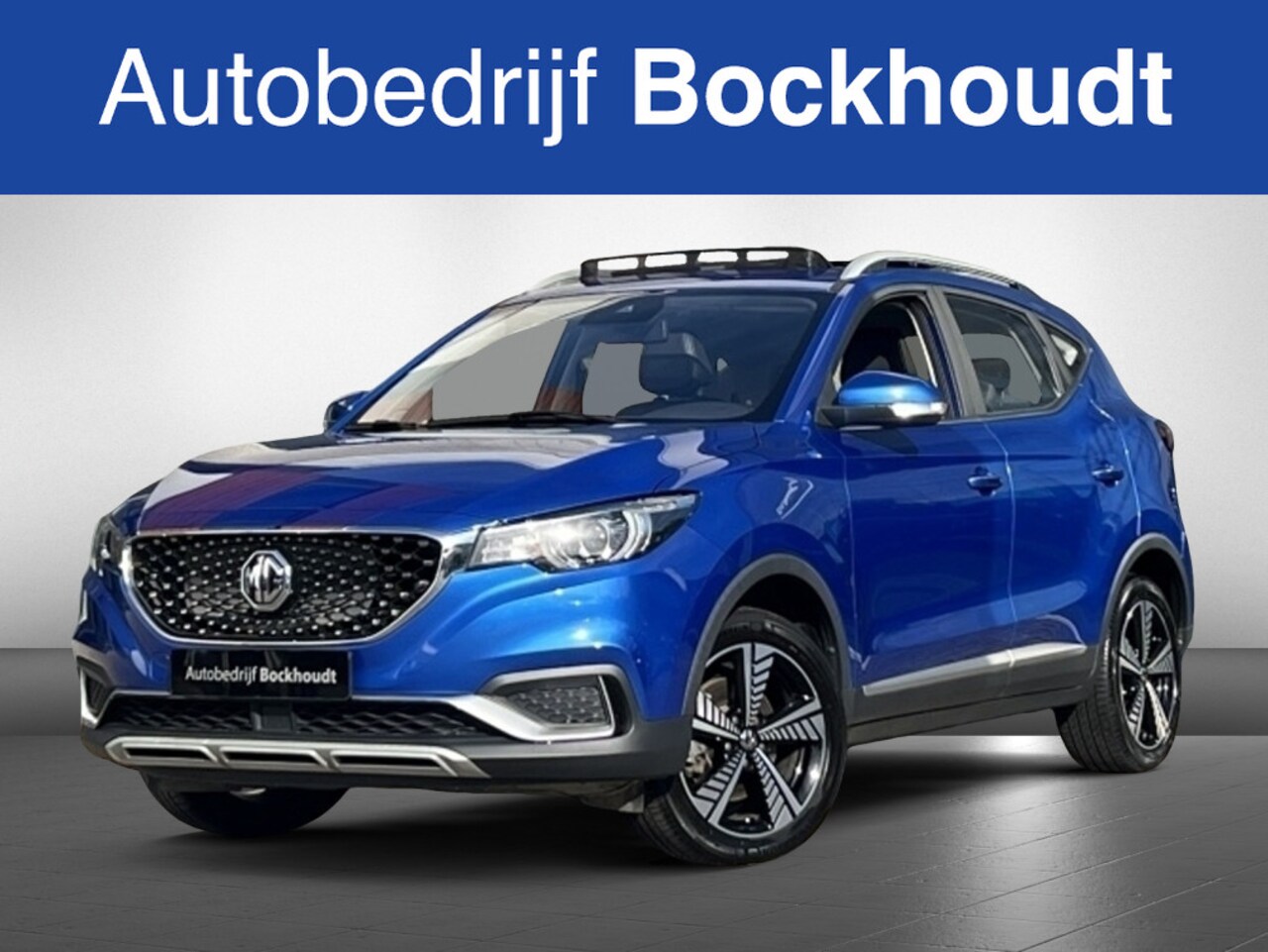 MG ZS - EV Luxury | Pano | Navi | Leer | Camera - AutoWereld.nl