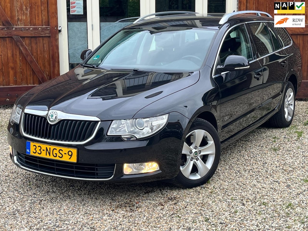 Skoda Superb Combi - 1.8 TSI DSG Ambition Business Line - AutoWereld.nl