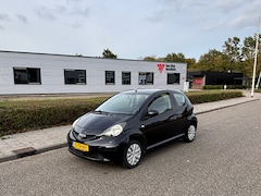 Toyota Aygo - 1.0-12V +