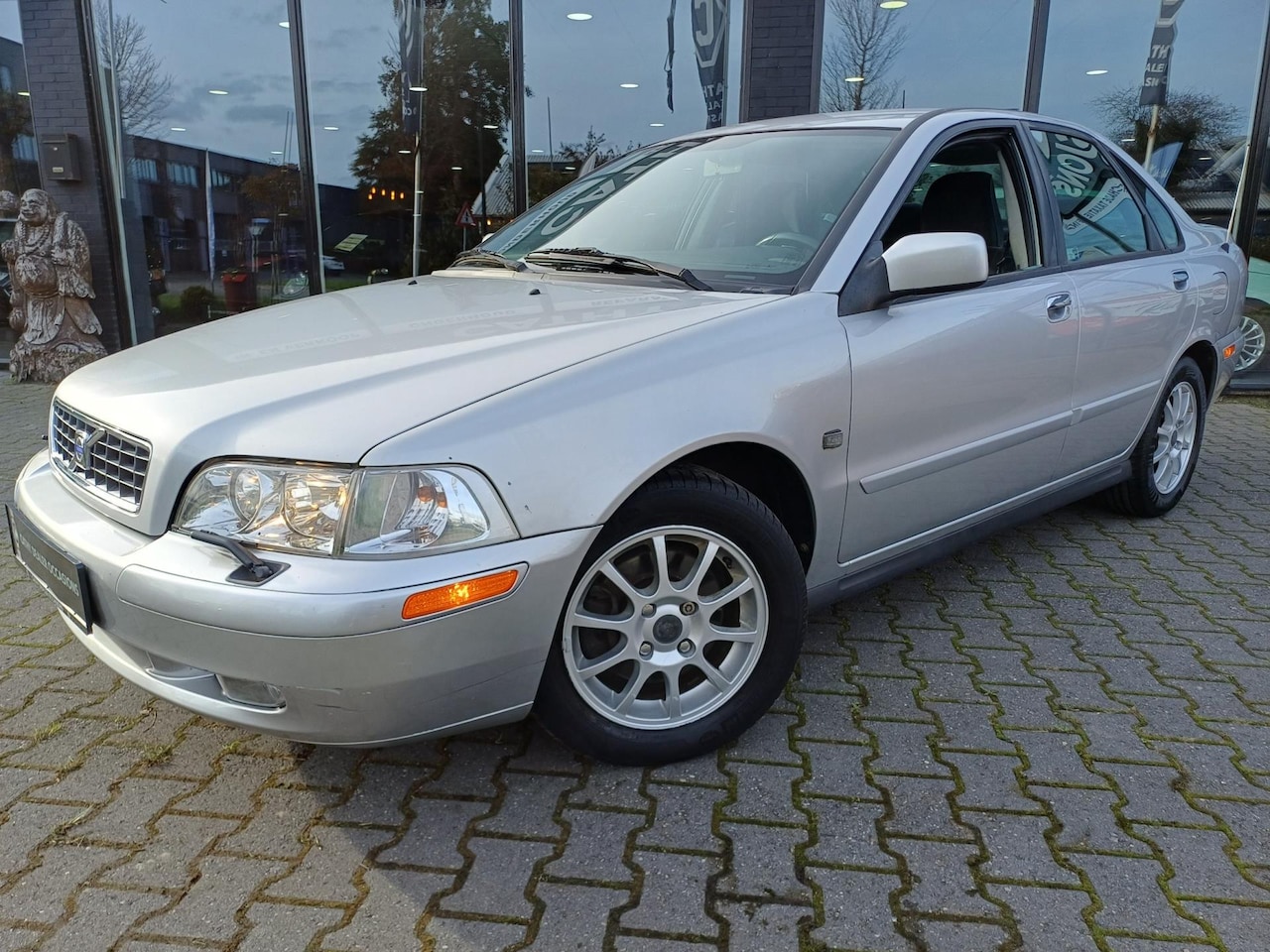 Volvo S40 - 1.8 Europa AUTOMAAT Uniek! Climate Cruise LM Velgen Youngtimer - AutoWereld.nl