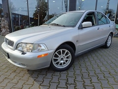 Volvo S40 - 1.8 Europa AUTOMAAT Uniek Climate Cruise LM Velgen Youngtimer