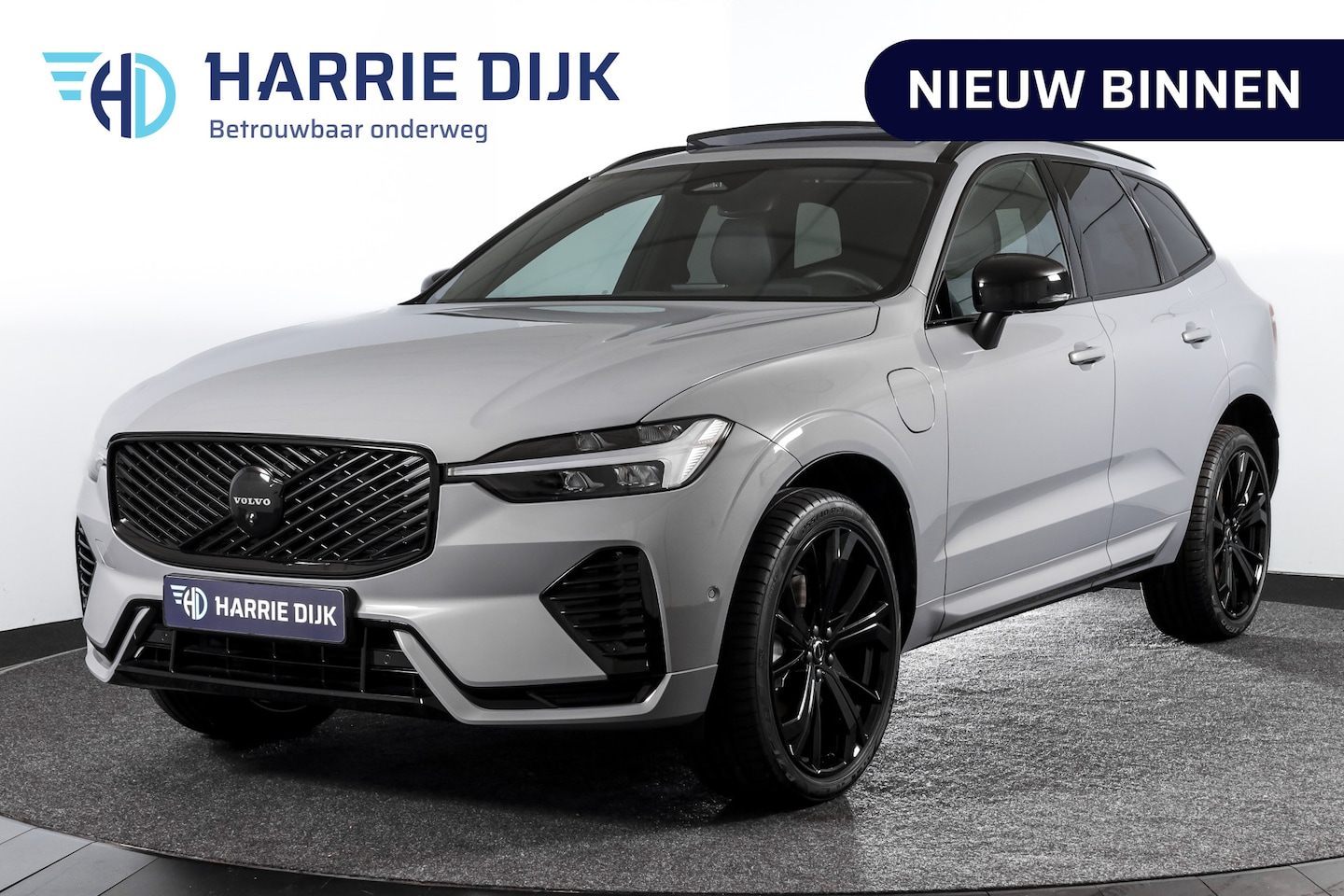 Volvo XC60 - 2.0 T8 Plug-in hybrid AWD Plus Black Edition - Automaat | S/K Panodak | Dig.Cockpit | Adap - AutoWereld.nl