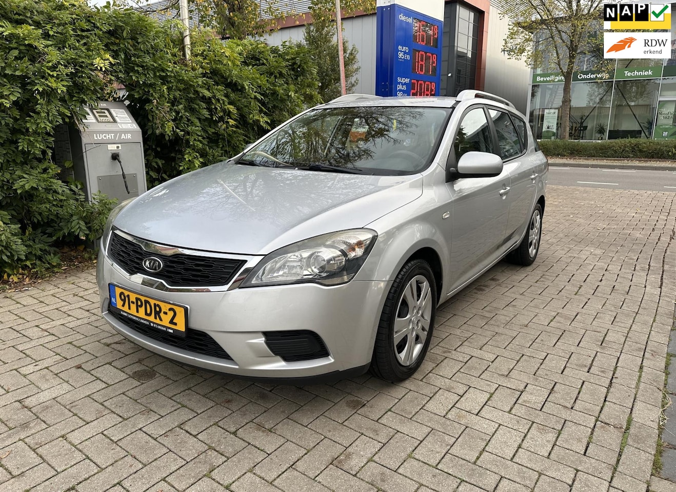 Kia Cee'd - 1.4 CVVT X-tra 1.4 CVVT X-tra - AutoWereld.nl
