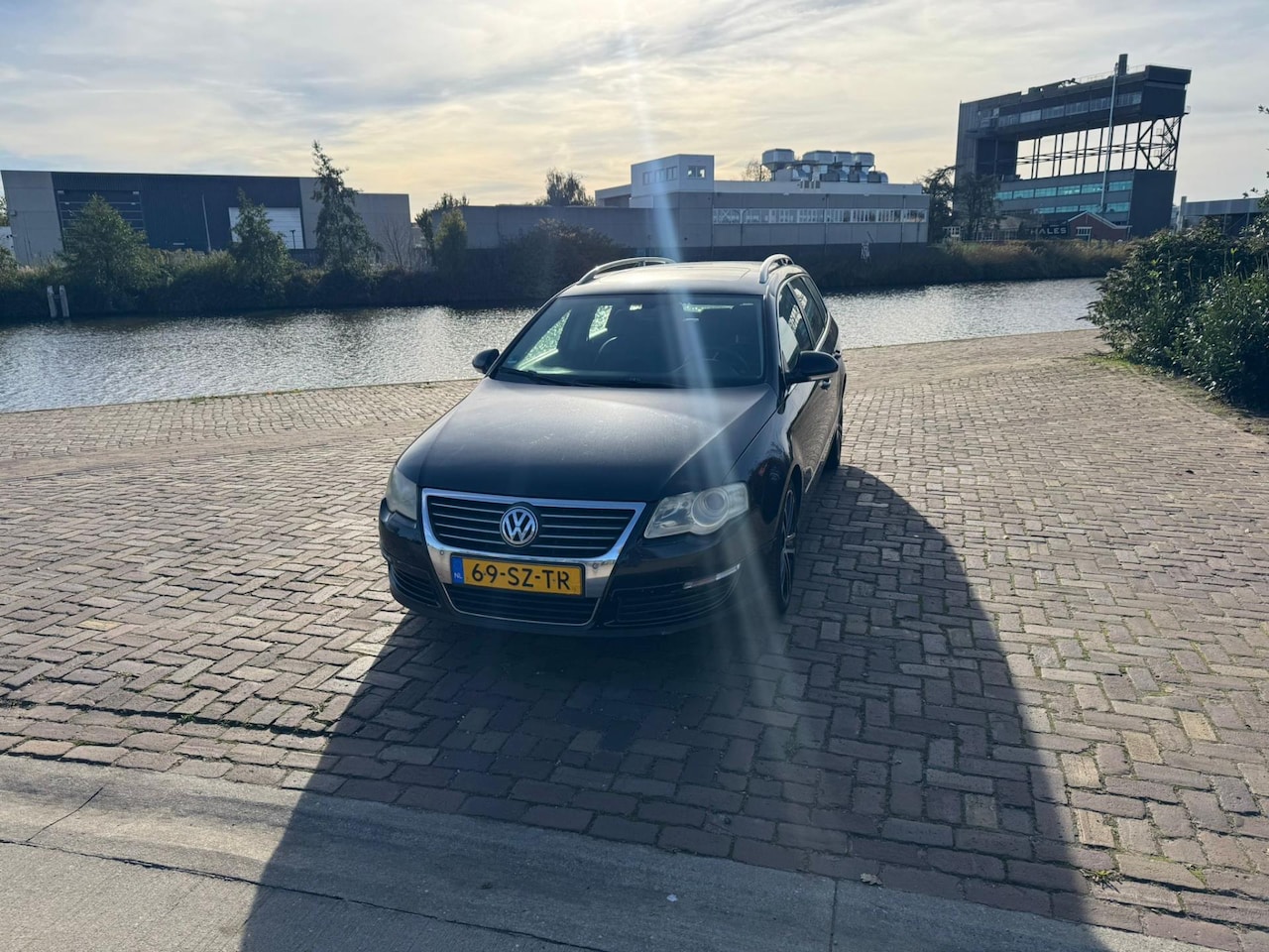 Volkswagen Passat Variant - 2.0 TDI Highline 2.0 TDI Highline - AutoWereld.nl