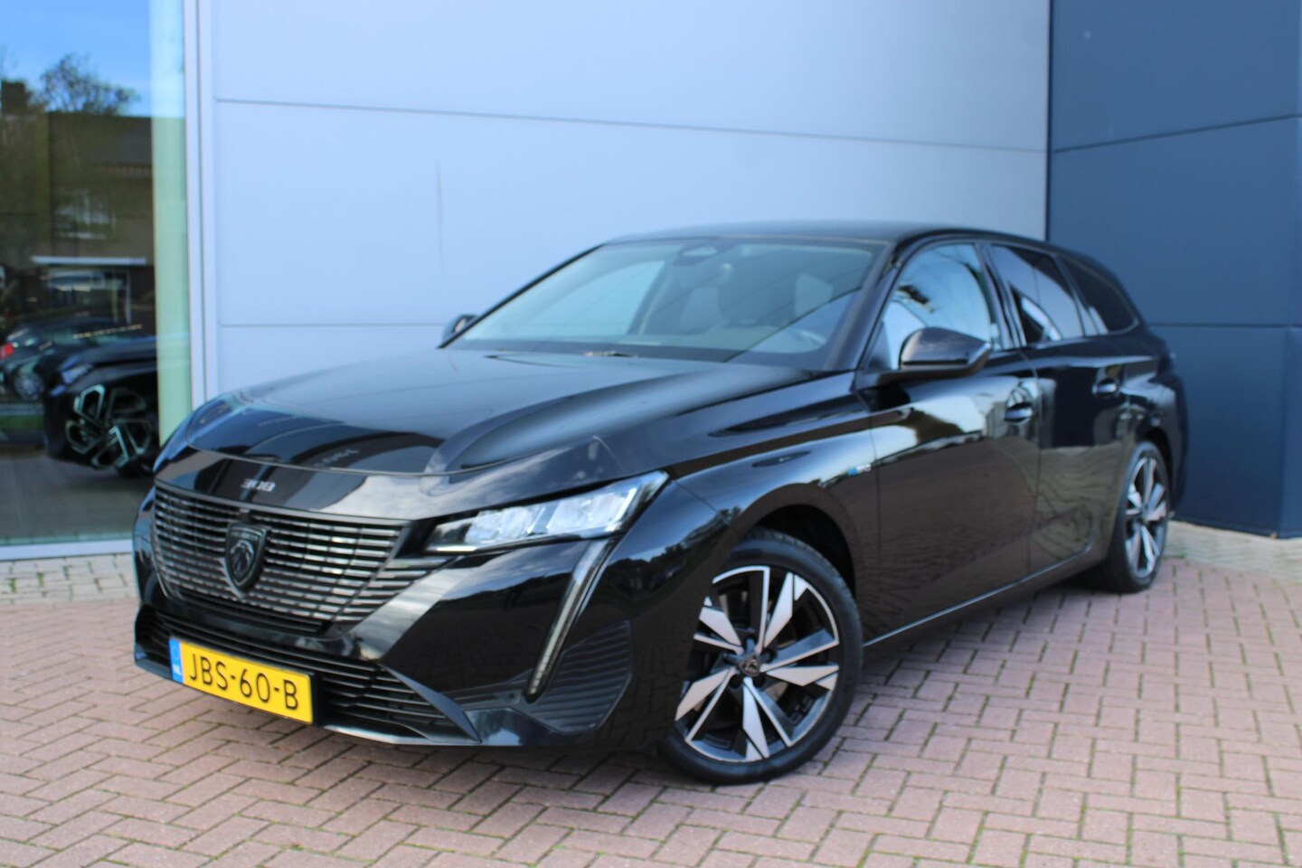 Peugeot 308 SW - 1.6 Plug-in Hybrid 180 Allure Automaat Airco Adaptive Cruise Navi Camera Carplay - AutoWereld.nl