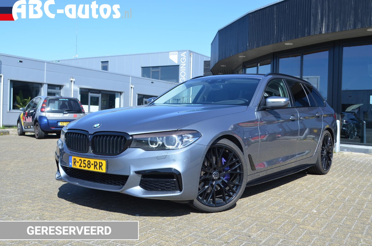 BMW 5-serie Touring - 540i xDrive 340 pk GERESERVEERD - AutoWereld.nl
