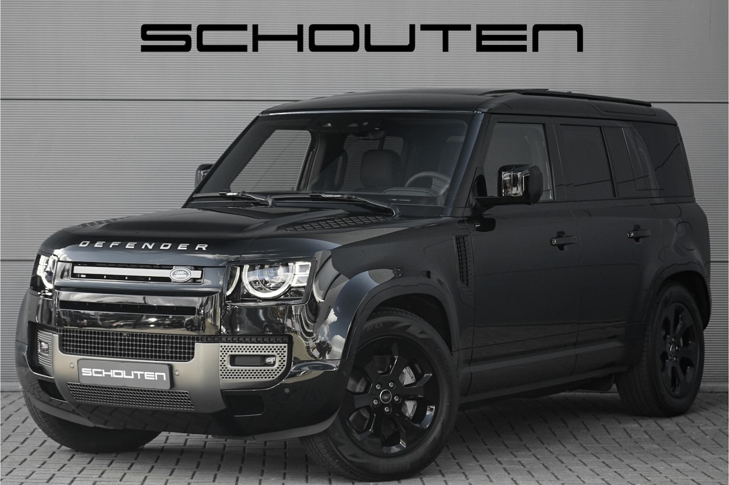 Land Rover Defender 110 - 2.0 P300e 110 X-Dynamic SE Pano ACC 360° Memory Seats - AutoWereld.nl