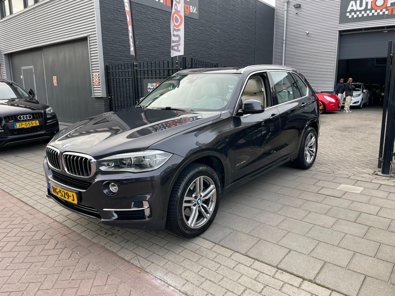 BMW X5 - XDrive30d High Executive 7p. 2e Eigenaar! Pano Airco NAP APK - AutoWereld.nl