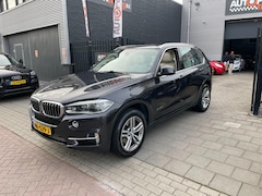 BMW X5 - XDrive30d High Executive 7p. 2e Eigenaar Pano Airco NAP APK