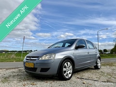 Opel Corsa - 1.2-16V Silverline, BJ 2006, APK Okt 2026, Lage km