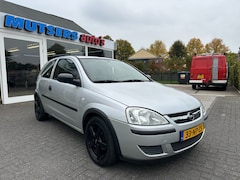 Opel Corsa - 1.2-16V - Keurig nette staat - Airco