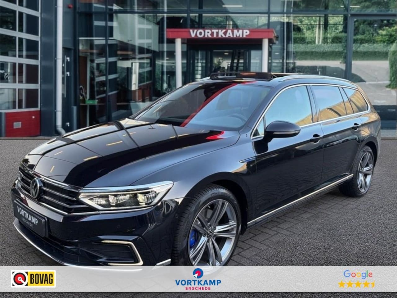 Volkswagen Passat - 1.4 TSI DSG GTE PANO-DAK/CAMERA/TREKHAAK/MEMORY/NAVI/CARPLAY/ACC - AutoWereld.nl