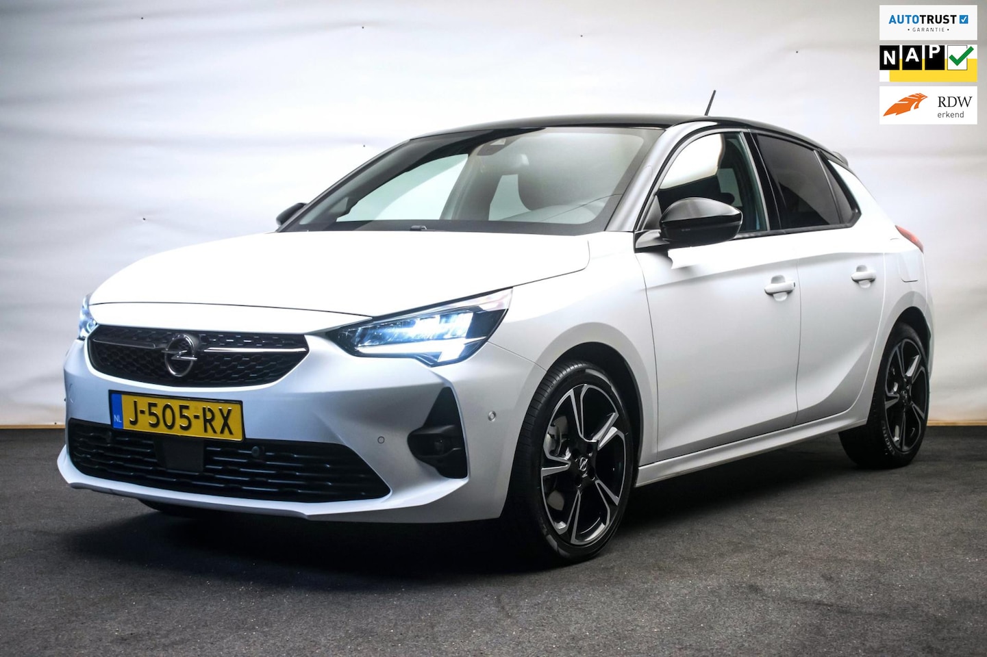 Opel Corsa - 1.2 Turbo GS Line Automaat [ Digital Cockpit Camera Carplay Full LED Stoelverwarming Trekh - AutoWereld.nl