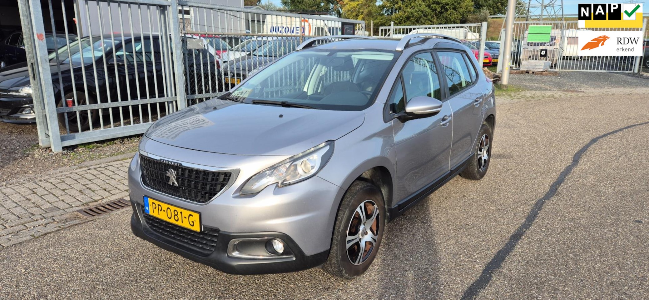 Peugeot 2008 - 1.2 PureTech Active / 1 jaar Garantie / D-riem vv bij 140xxxm / Trekhaak / - AutoWereld.nl