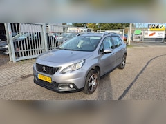 Peugeot 2008 - 1.2 PureTech Active / 1 jaar Garantie / D-riem vv bij 140xxxm / Trekhaak /
