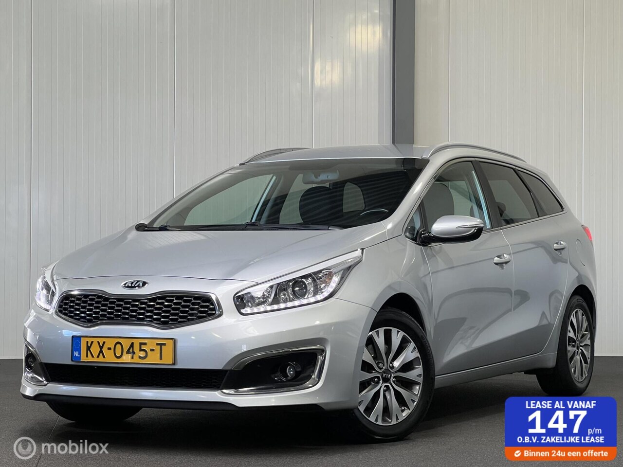Kia Cee'd Sportswagon - 1.6 CRDi Bus. DynamicLine [ NAP euro6 LM half-leder ] - AutoWereld.nl