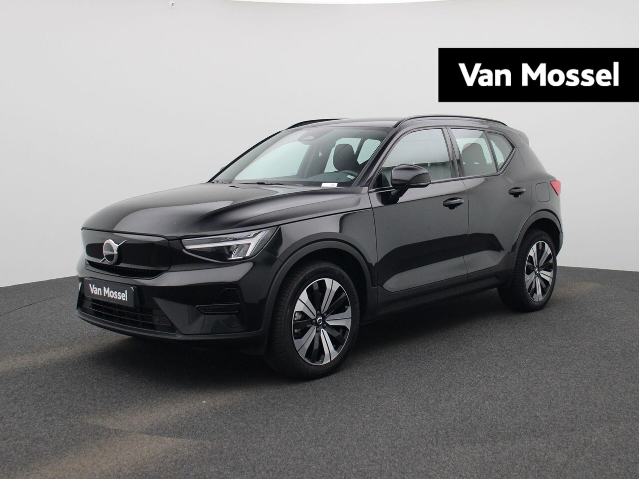Volvo XC40 - Recharge Core | Achteruitrijcamera | DAB+ | Navigatie | Cruise Control | Climate Control | - AutoWereld.nl