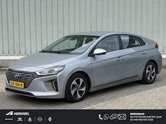 Hyundai IONIQ - 1.6 GDi Comfort / Automaat / Parkeersensoren Voor + Achter / Achteruitrijcamera / Adaptiev