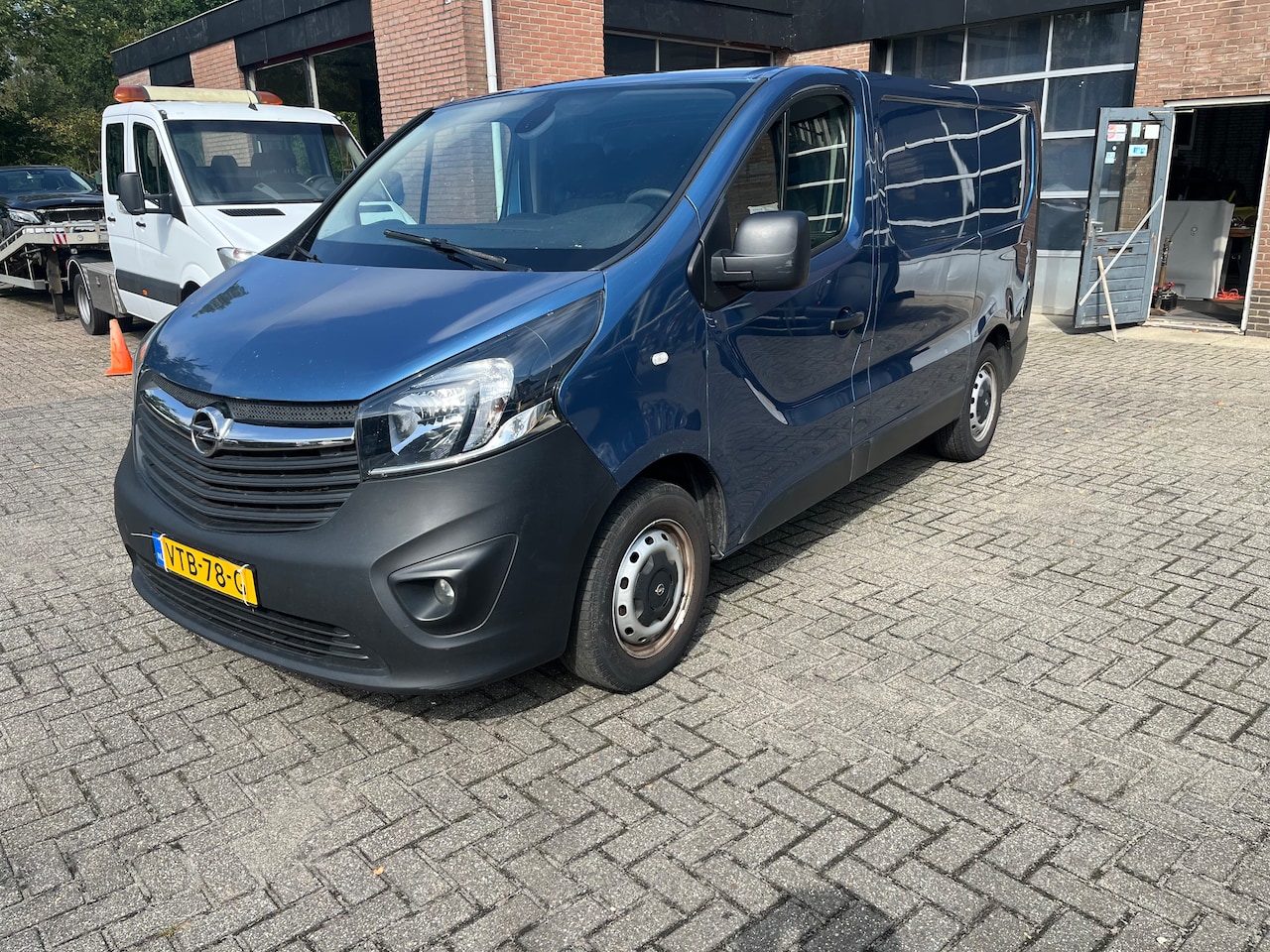 Opel Vivaro - 1.6 CDTI L1H1 Edition - AutoWereld.nl