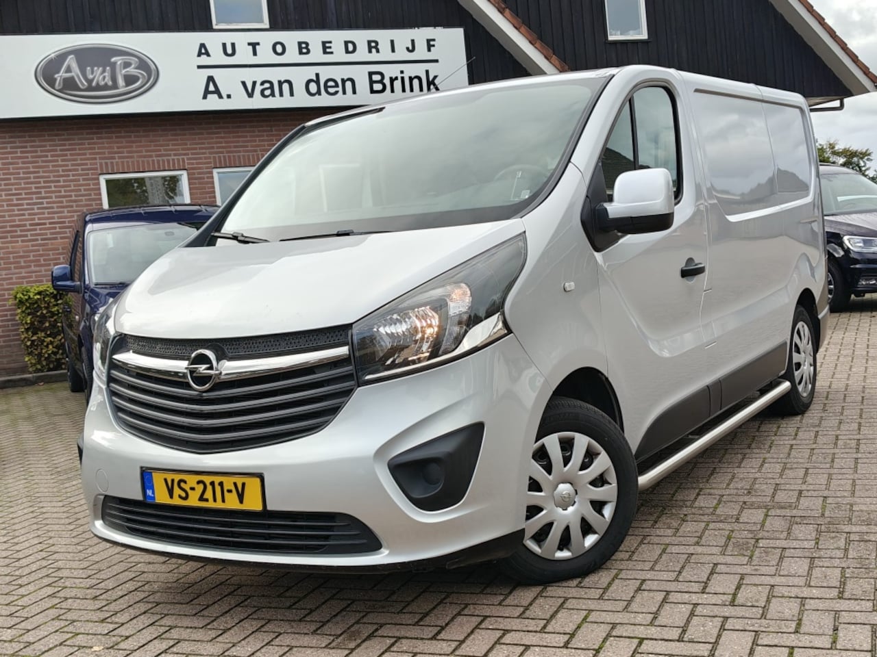 Opel Vivaro - 1.6 CDTI L1H1 Sport 1.6 CDTI L1H1 Sport, CAMERA, ANDROID AUTO - AutoWereld.nl