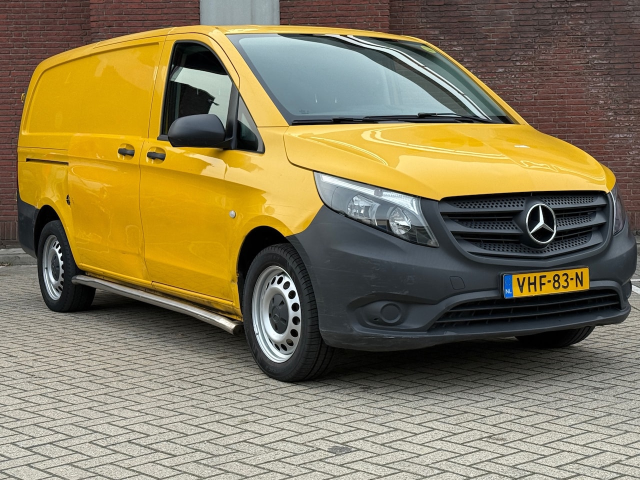 Mercedes-Benz eVito - EVito Lang 41 kWh|AUTOMAAT|AIRCO|NAVI|1EIG - AutoWereld.nl