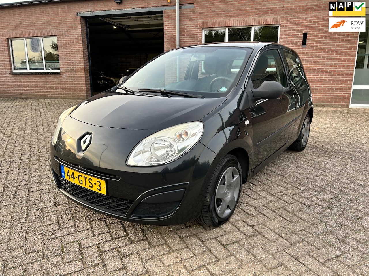 Renault Twingo - 1.2 Authentique/goed onderhouden/Nieuwe APK - AutoWereld.nl