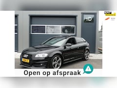 Audi A3 - 2.0 TFSI S3 quattro 3X S-Line Vol Leder Navigatie / Bose Sound / Schuifdak / Xenon / Deale