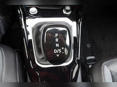 Volkswagen T-Roc - 1.5 TSI R-Line Edition 150pk * AUTOMAAT * AIRCO * 19"LMV * CARPLAY * KAMERA * TREKHAAK *