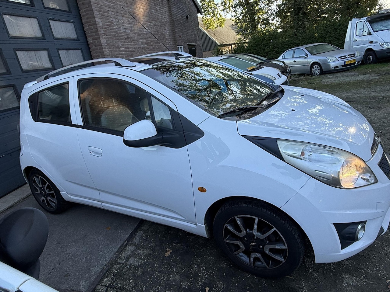 Chevrolet Spark - 1.0 16V LS+ Bi-Fuel Airco/Leer/Sport/NAP - AutoWereld.nl